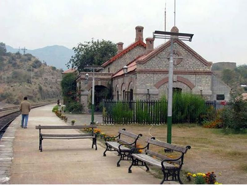 Attock-Khurd Station