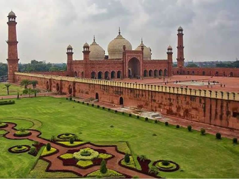 Badshahi Mosque