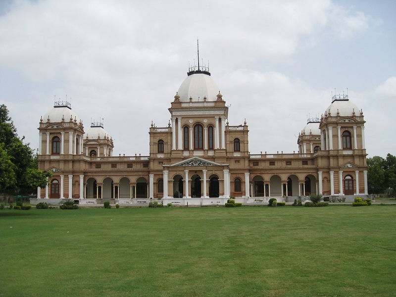 Noor Mahal