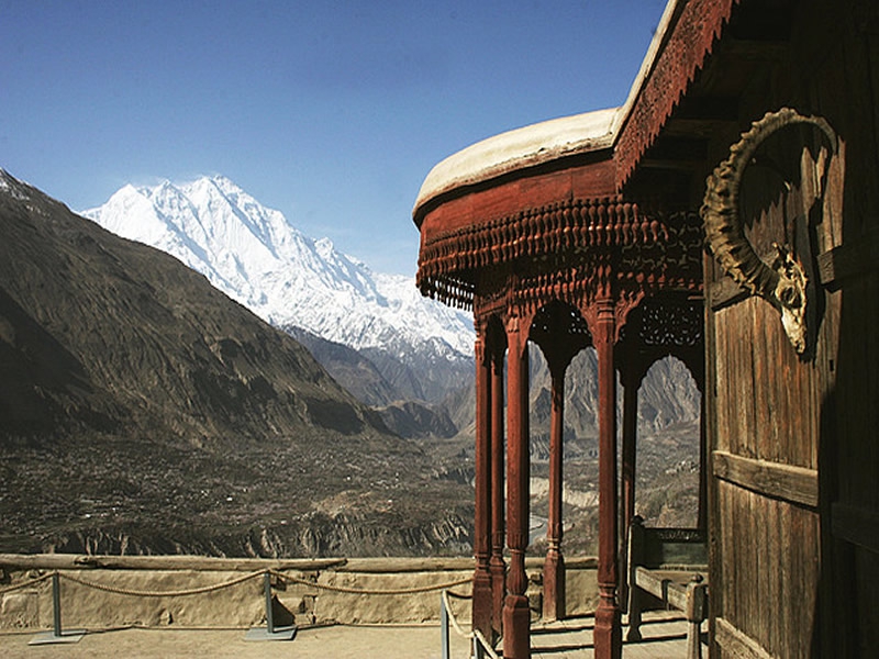 Baltit-Fort-Karimabad-Hunza-Gilgit-Baltistan-e.jpg