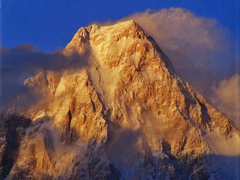 Gasherbrum-IV-b-800x600.jpg