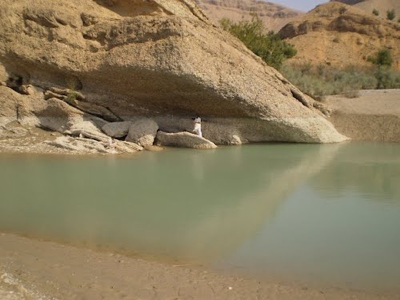 Kheer-Thar-mountains-b-800x600.png