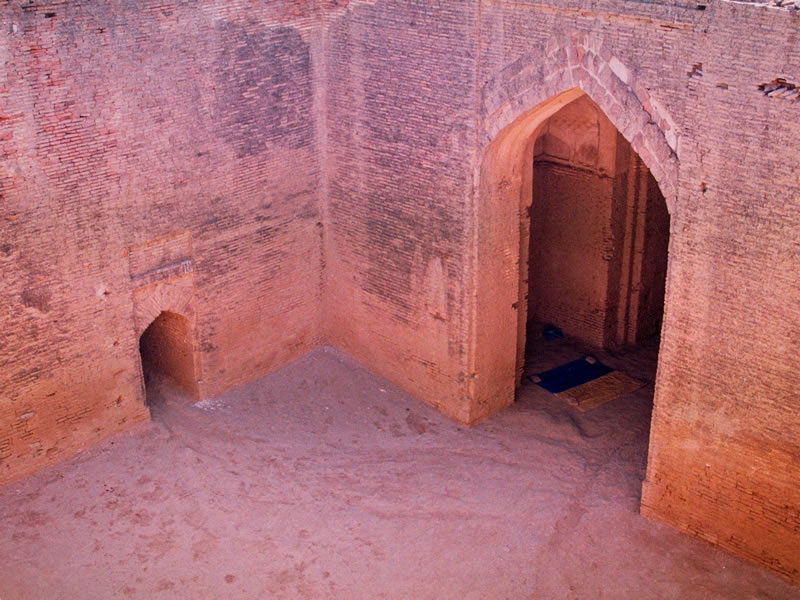 Naukot-Fort-Sindh-c.jpg