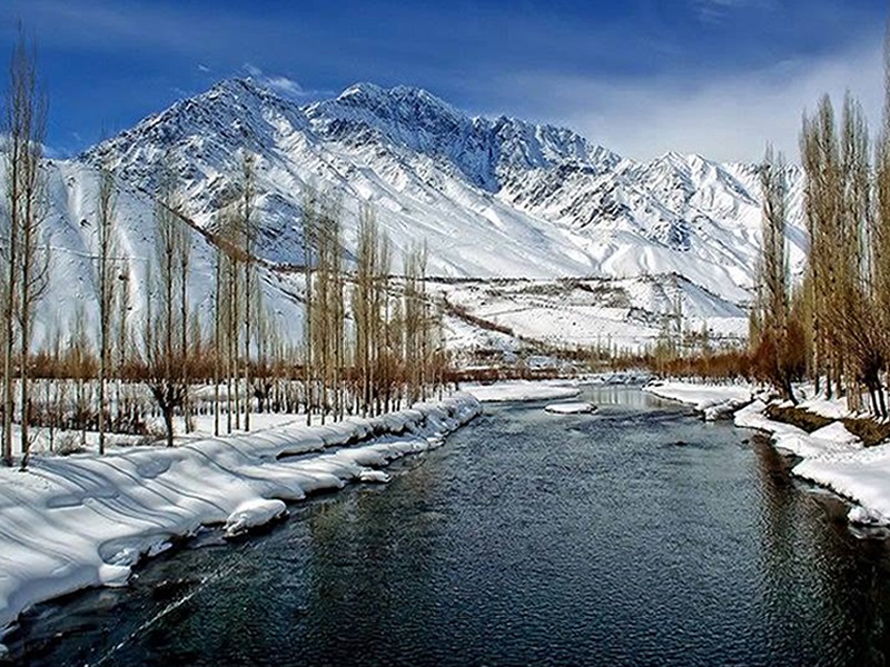 Phander-Ghizer-Valley-Gilgit-Baltistan-b-800x600.png