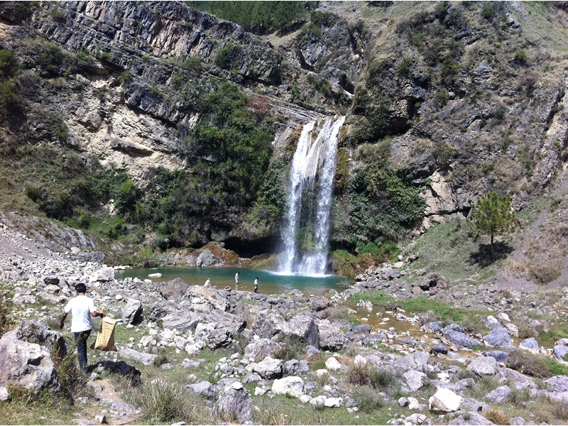 Sajikot-Waterfall-Havelian-Khyber-Pakhtunkhwa-b-800x600.png