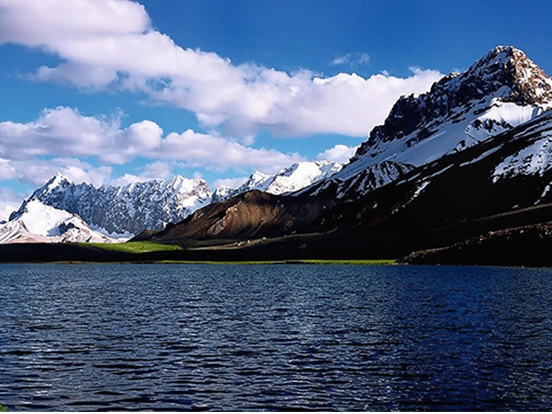 Shandur-Lake-Gilgit-Baltistan-d-800x600.png