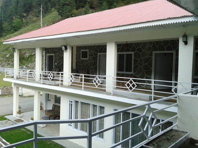 Parhena Cottages