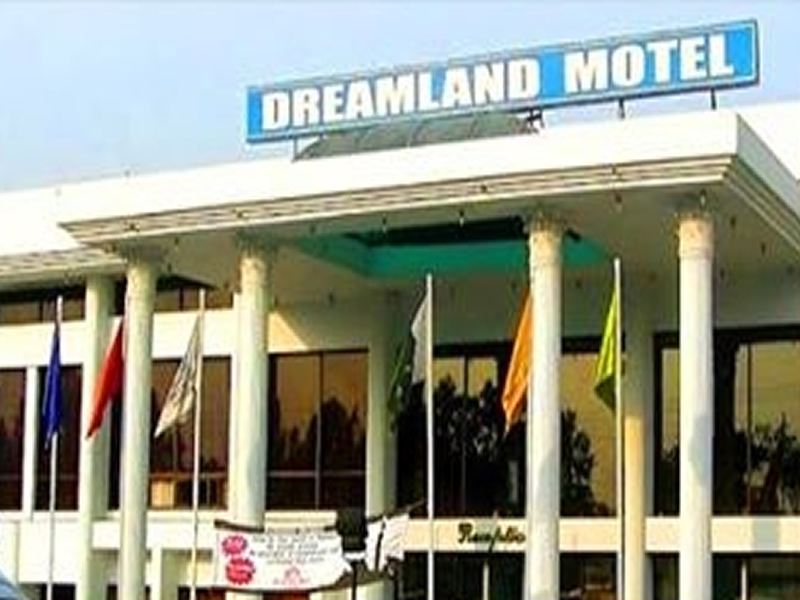 Dreamland Motel