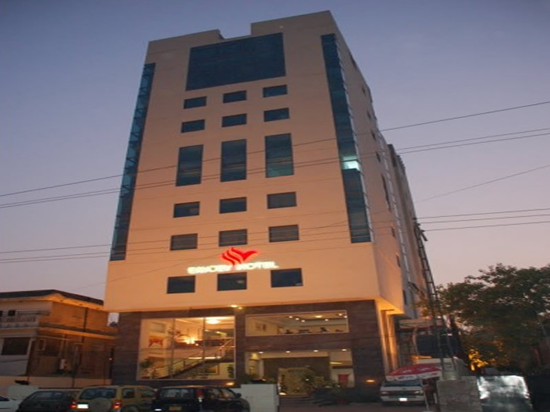 Royal Elegance Hotel